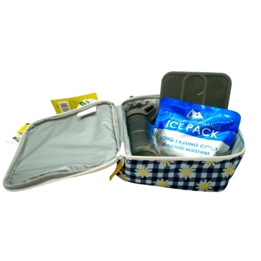 Insulated Lunch Bag w/Ice Pack, Water Bottle & Food Container Daisy