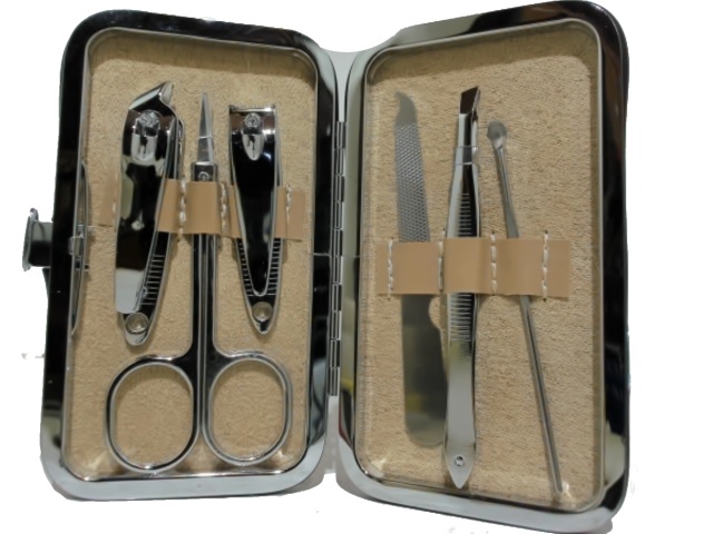 Manicure set with butterfly design case - 6 pc