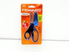 Kids Scissors 5 w/Eraser Sheath Blue Fiskars